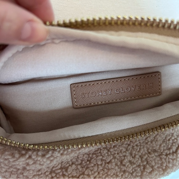 Stoney Clover Lane Cozy Fanny Pack in Tan NWOT - Picture 5 of 10
